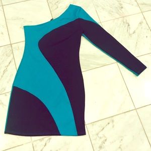 Asymmetrical, off the shoulder bodycon dress, M